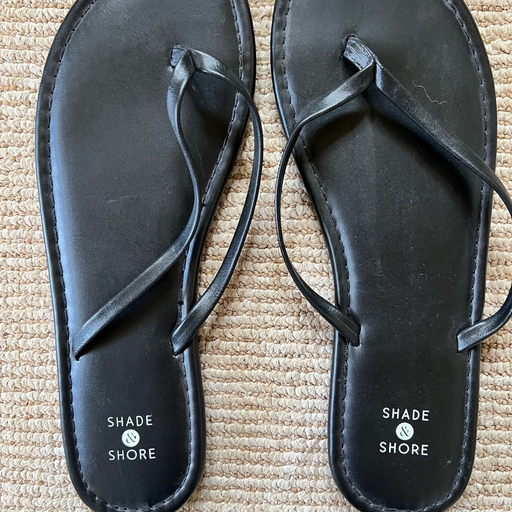 Target Black Sandals - Size 8